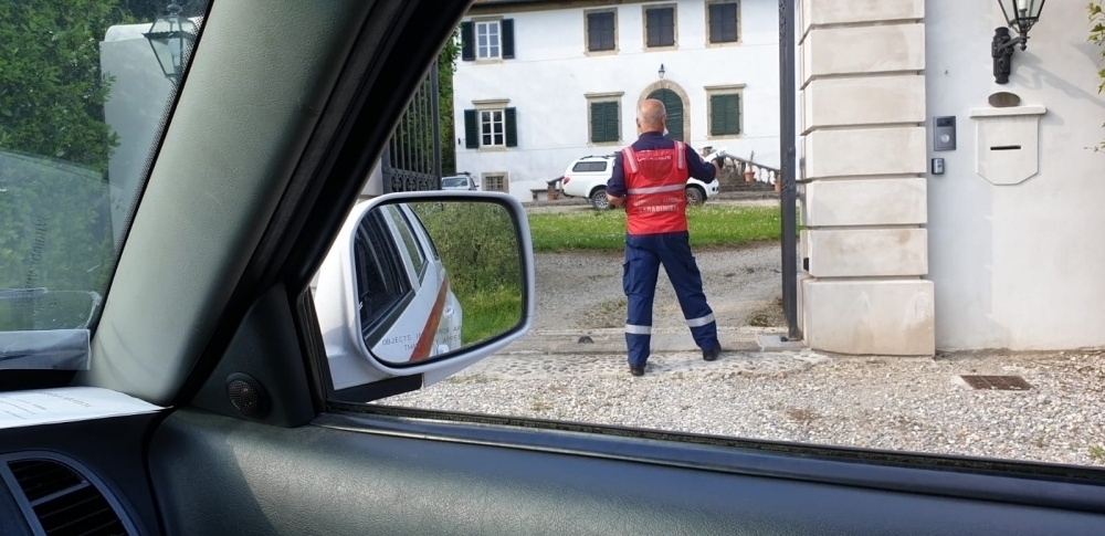 Capannori, servizio consegna mascherine spesa e medicinali