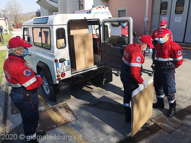 Uova di Pasqua e colombe al personale degli ospedali di Lucca, Valle del Serchio e Versilia